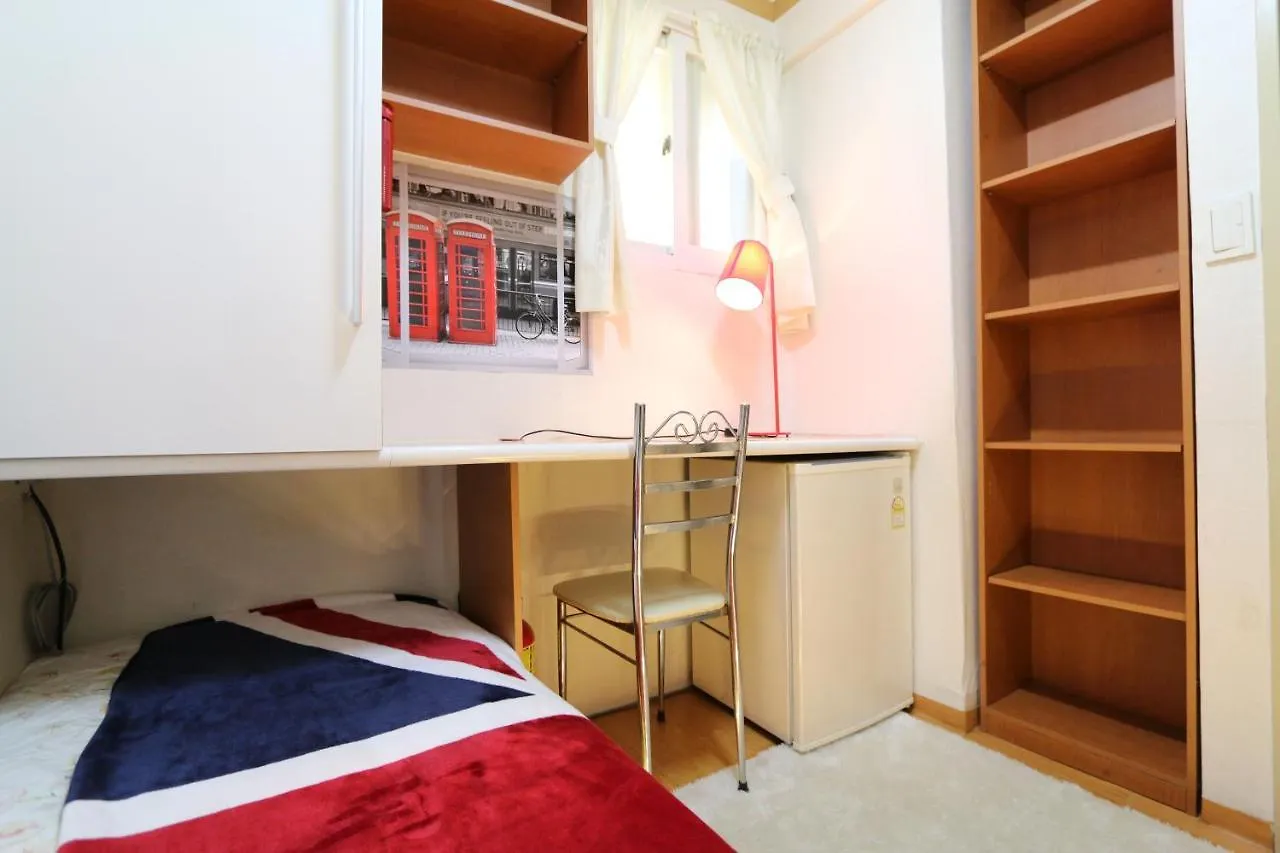 여성전용 코아리빙텔 Hostel Seoul
