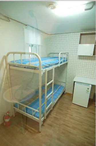 여성전용 코아리빙텔 Hostel Seoul 0*,